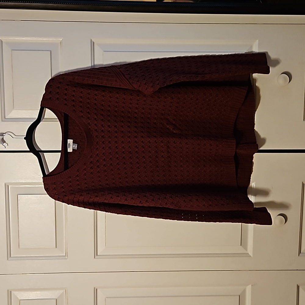 Old Navy sweater